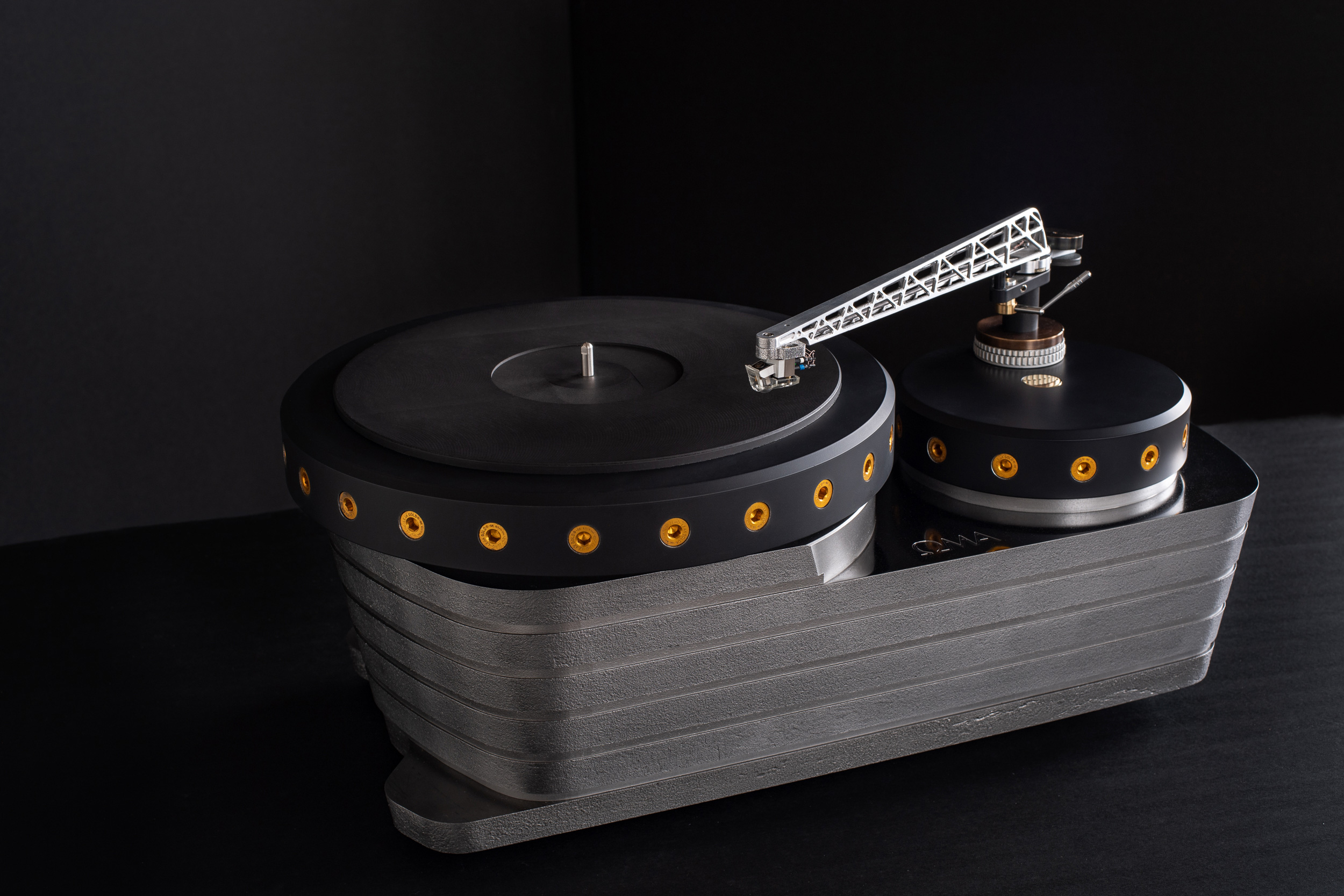 Exceptional Oswalds Mills’ Hi-Fi K3 Turntable