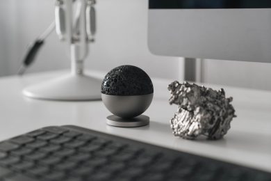 Unique Sphere rom Volacnic Rock 'LAVA Ball'