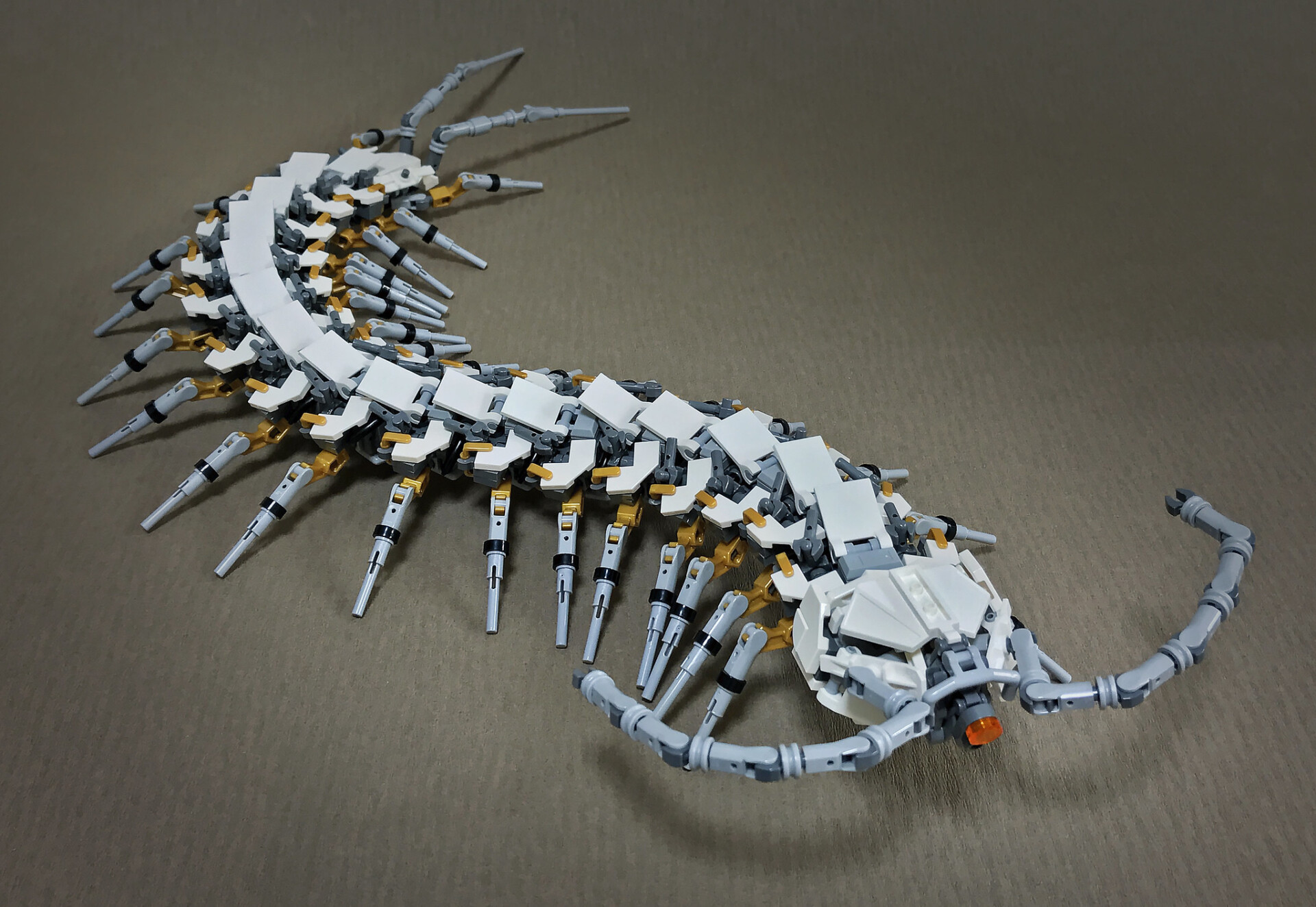 Complex LEGO Animals and Insects Robots by Mitsuru Nikaido