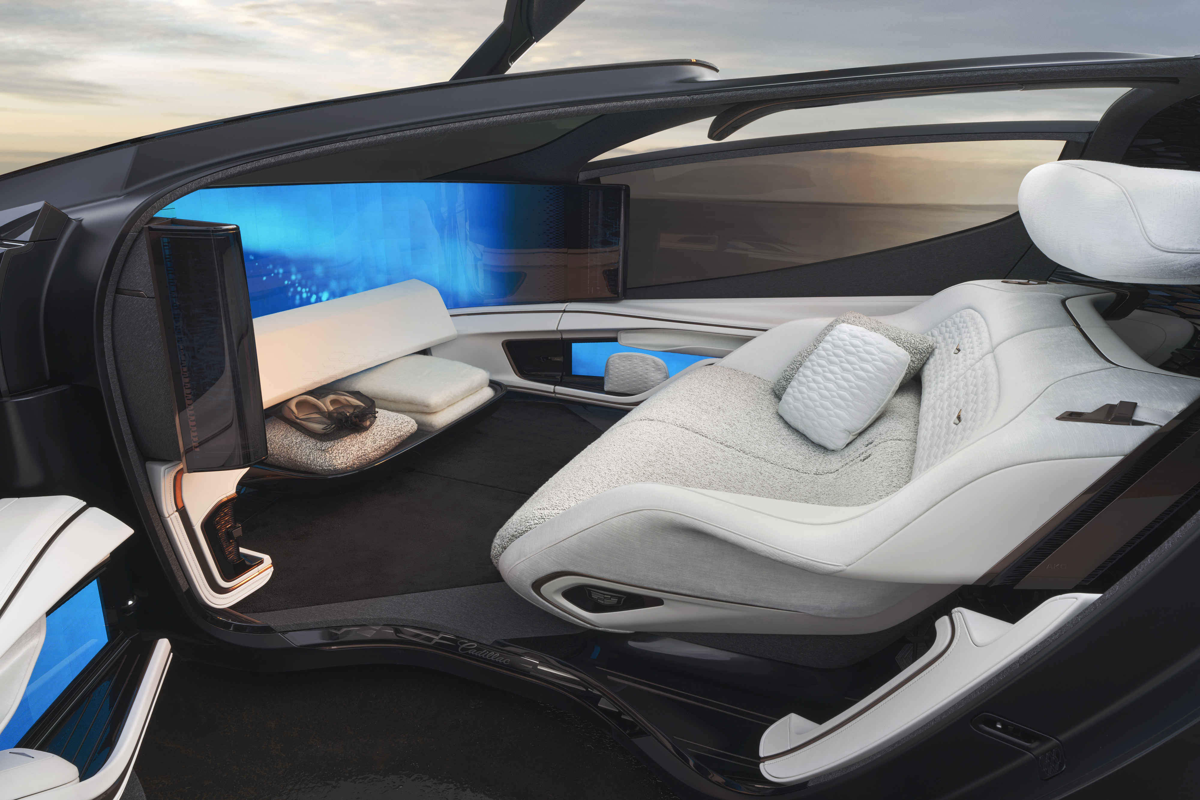 cadillac innerspace concept interior