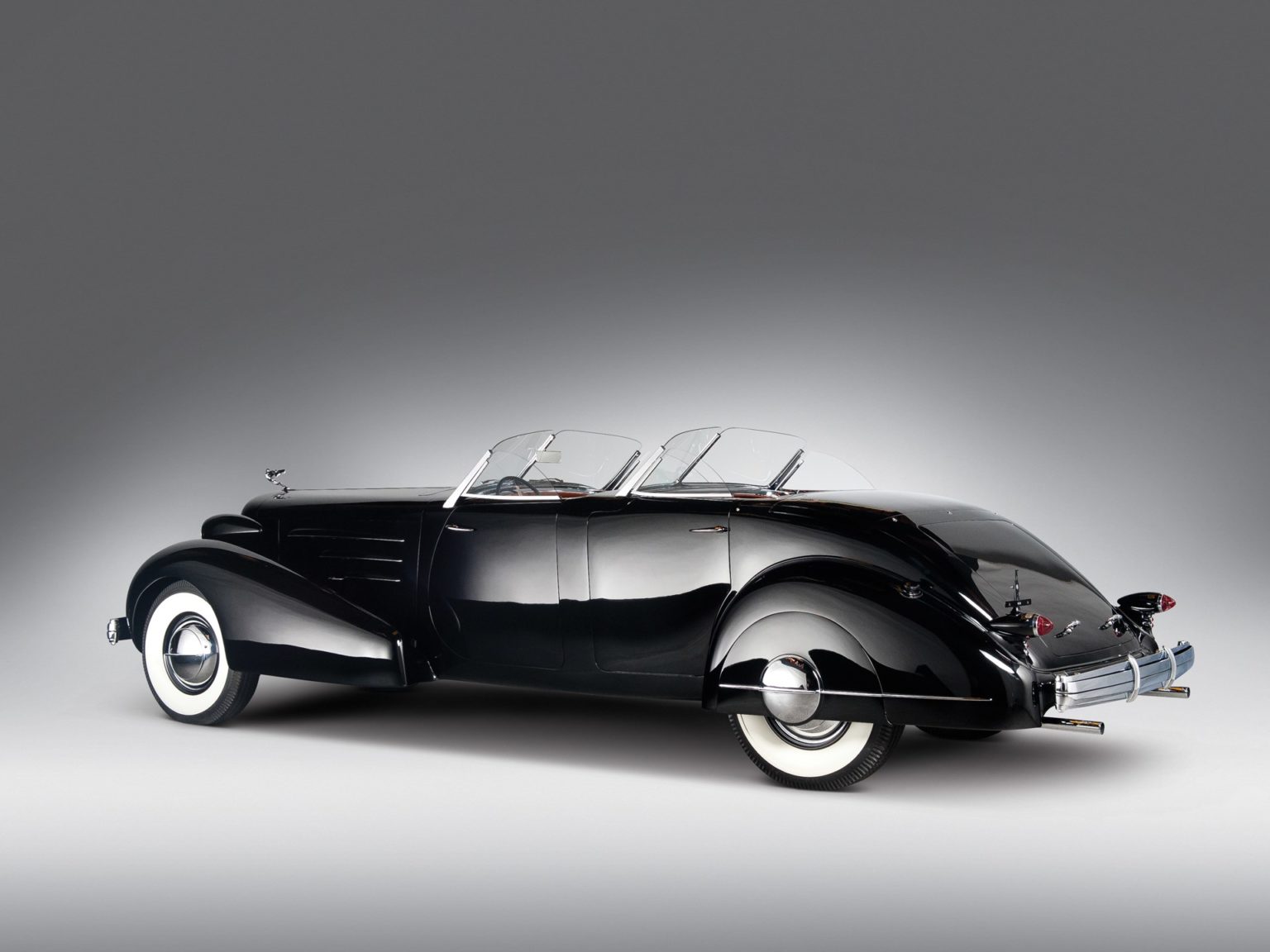 1937 Cadillac Phaeton 5859 retro car