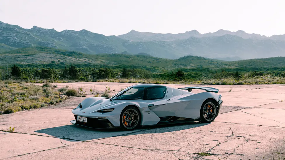 KTM First Road-Legal X-BOW With the 517-HP GT-XR-Spec