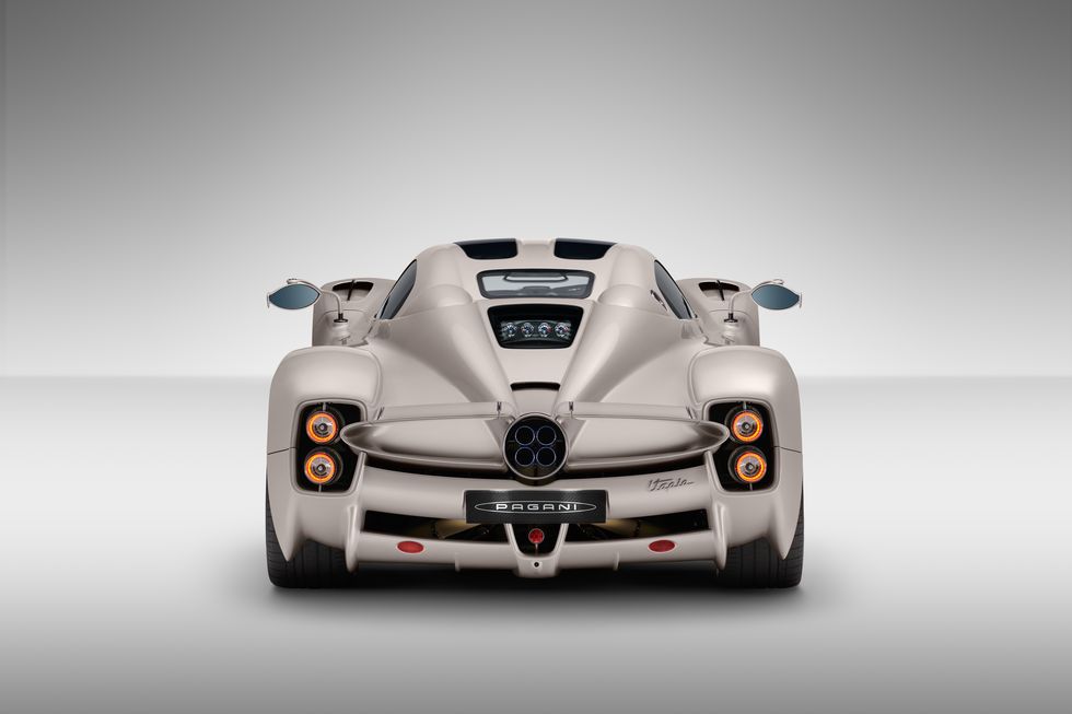 852-HP V-12–Powered 2023 Pagani Utopia Coupe