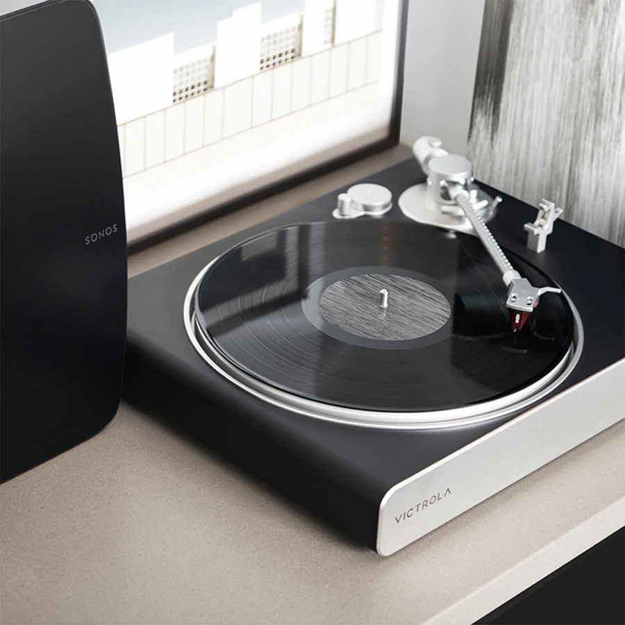 Victrola Stream Carbon Turntable