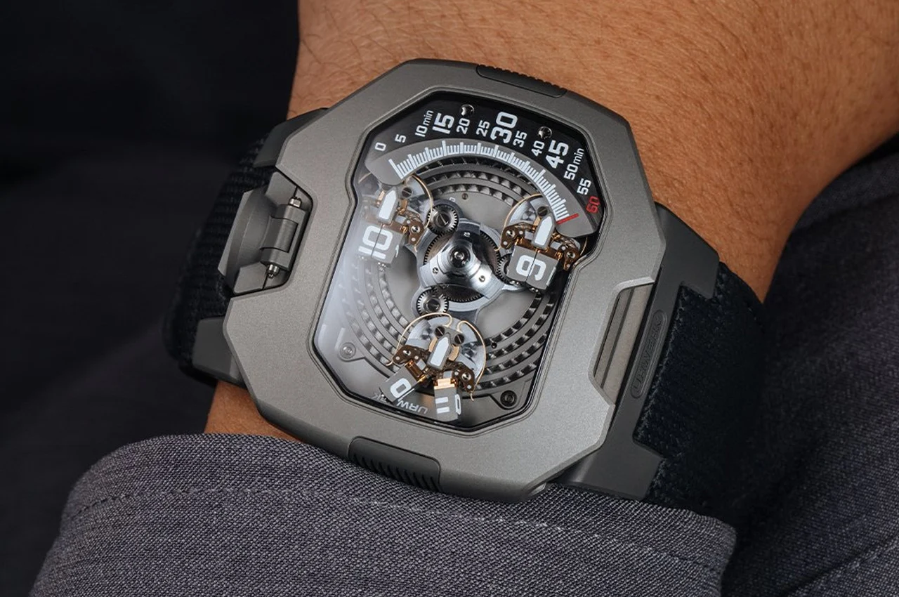 Urwerk UR-120