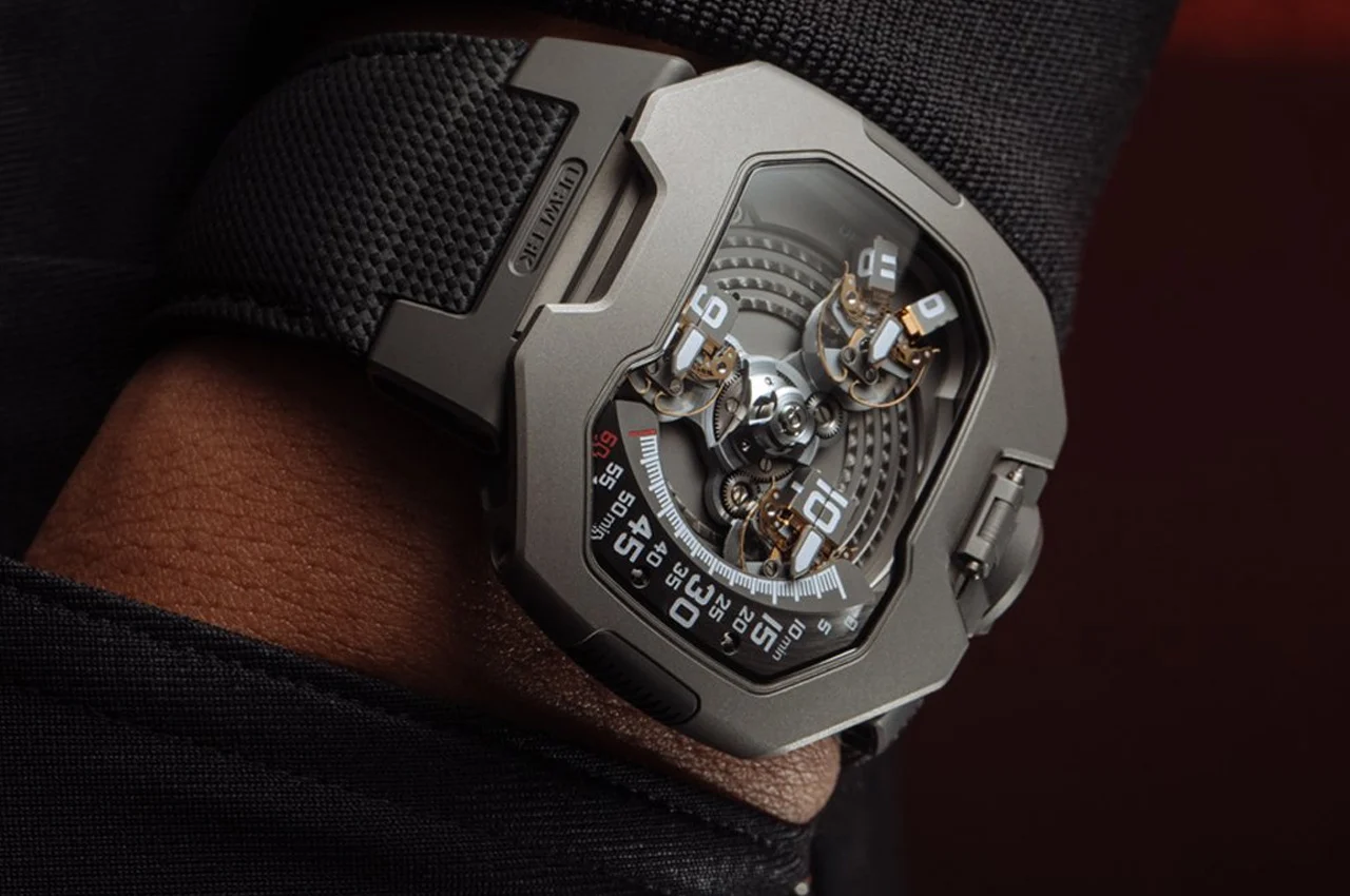 Urwerk UR-120