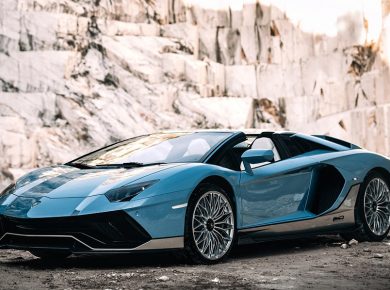 Final Lamborghini Aventador Roadster - Tribute to 1968 Miura