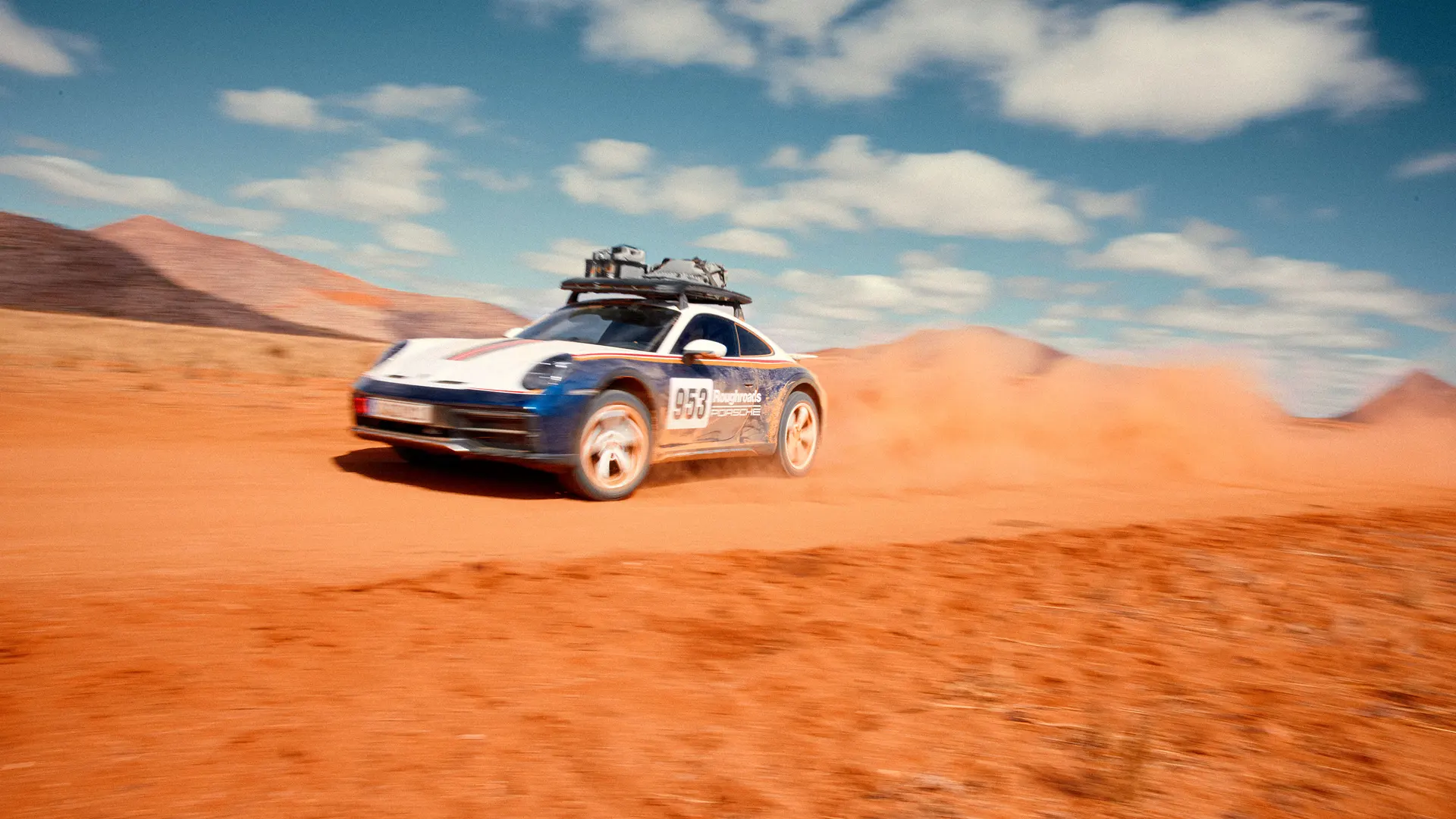 2023 Porsche 911 Dakar