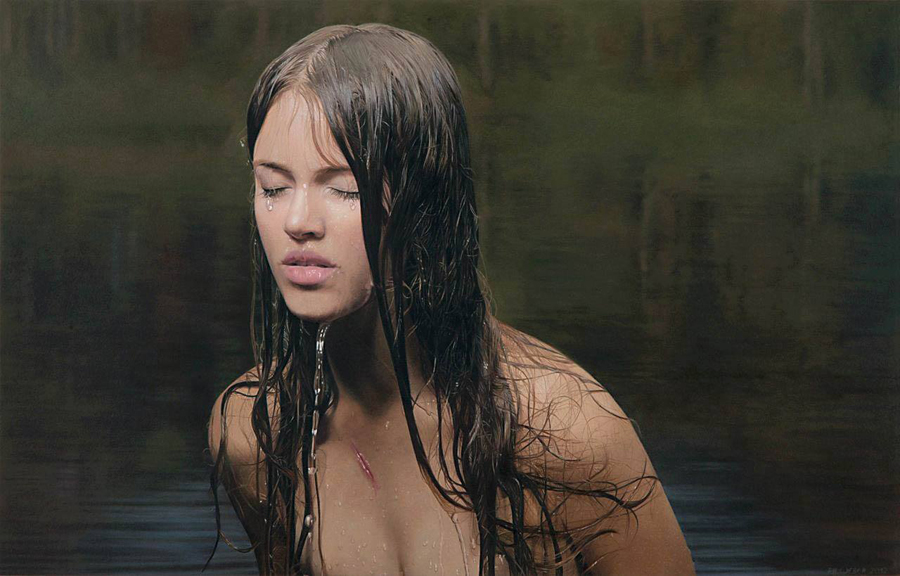 Striking Hyper-Realistic Portraits by Philipp Weber