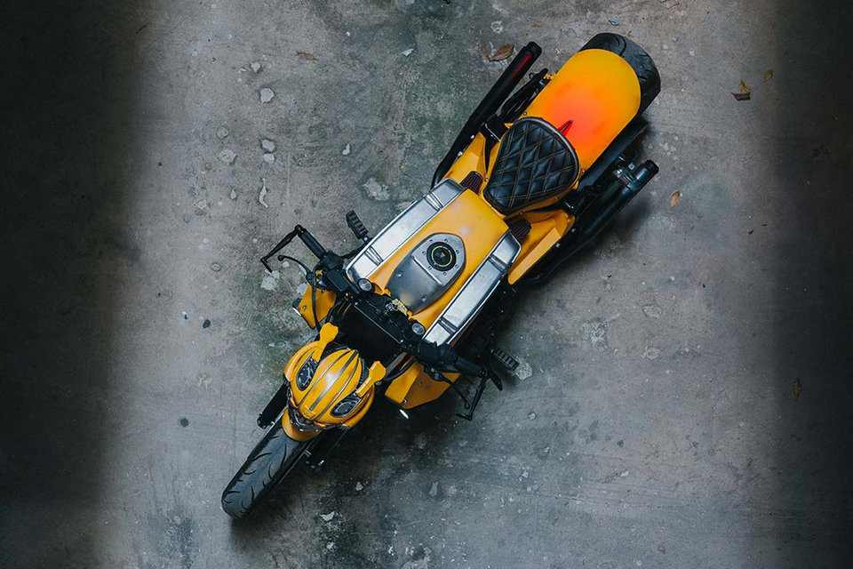 RH Customs Bumblebee Sepeda Motor Honda X4 