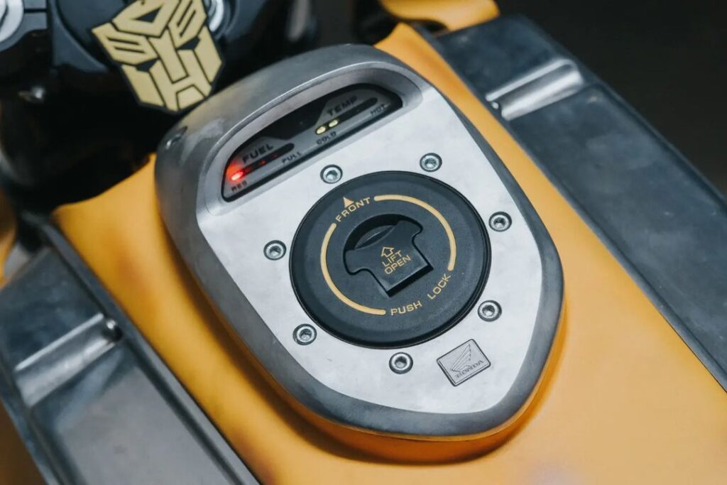 RH Customs Bumblebee Sepeda Motor Honda X4 