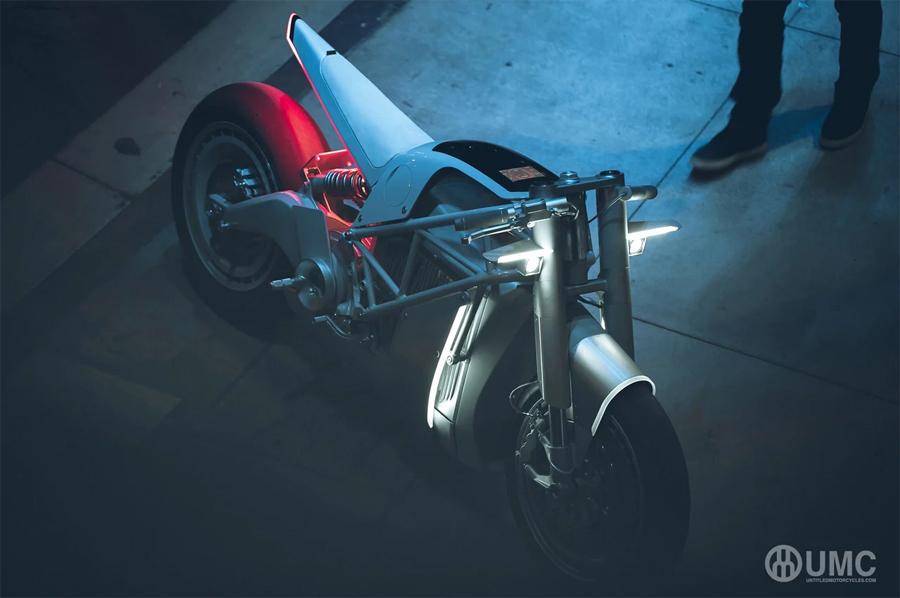 Retro-Futuristic UMC-063 XP Zero Electric Motorcycle