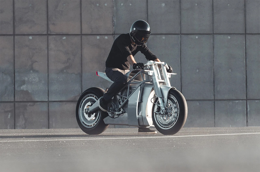 Retro-Futuristic UMC-063 XP Zero Electric Motorcycle