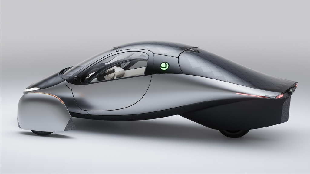 Aptera Motors Unveils Solar-powered Three-wheeled Vehicle