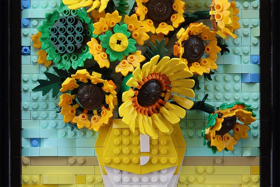 3D LEGO Version of Van Gogh's Sunflowers