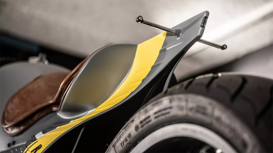 BMW R18 Iron Annie Kustom yang Terinspirasi dari Pesawat