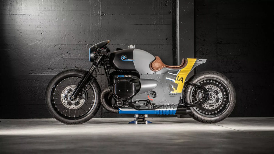 Aircraft-Inspired Custom BMW R18 Iron Annie