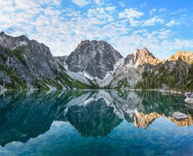 Discovering Colchuck Lake, Washington: Trail Highlights and Hiking Tips