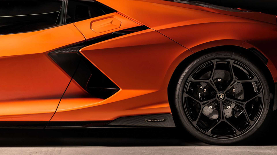 All-New Lamborghini Revuelto Supercar