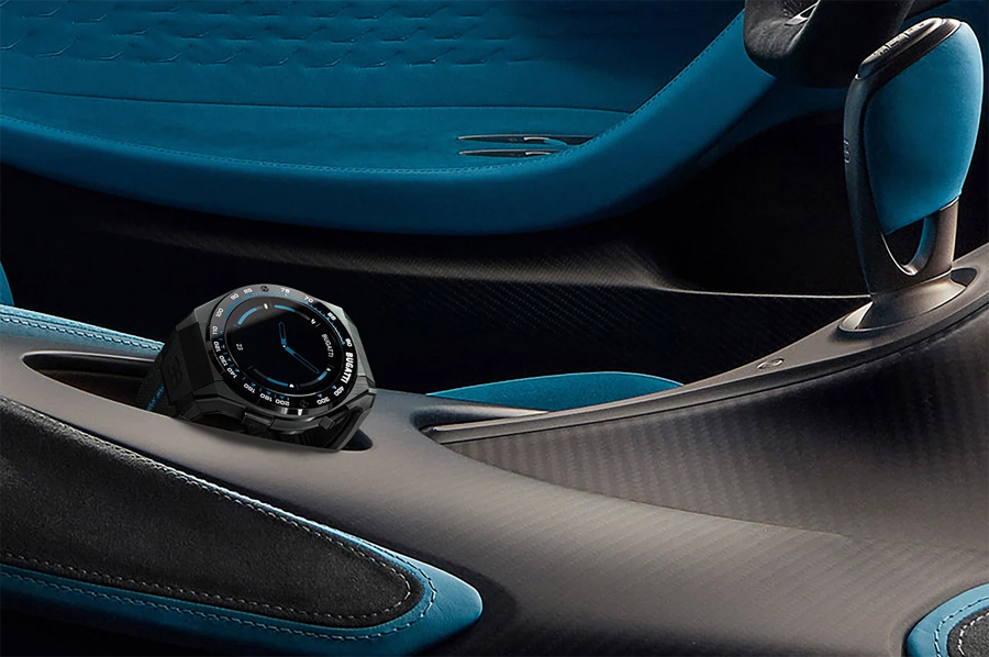 Jam tangan pintar Bugatti Ceramic Titanium Edition
