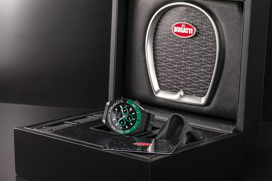 Jam tangan pintar Bugatti Ceramic Titanium Edition