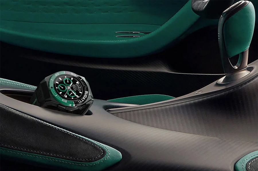 Jam tangan pintar Bugatti Ceramic Titanium Edition
