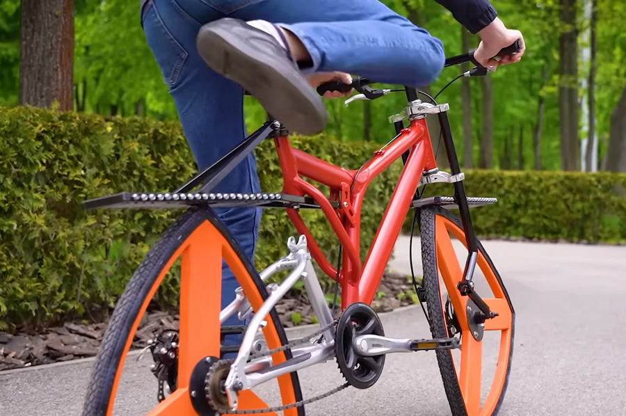 Sergii Gordieiev's Innovative and Crazy Reuleaux Triangle Bike