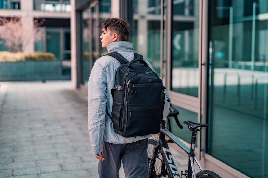 LIMITLESS by Graphene-X: Revolutionizing the Backpack Experience