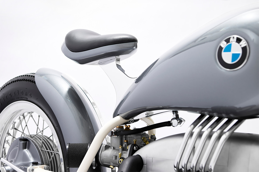 Perfect Blend of Old and New in BMW R75/5 Restoration