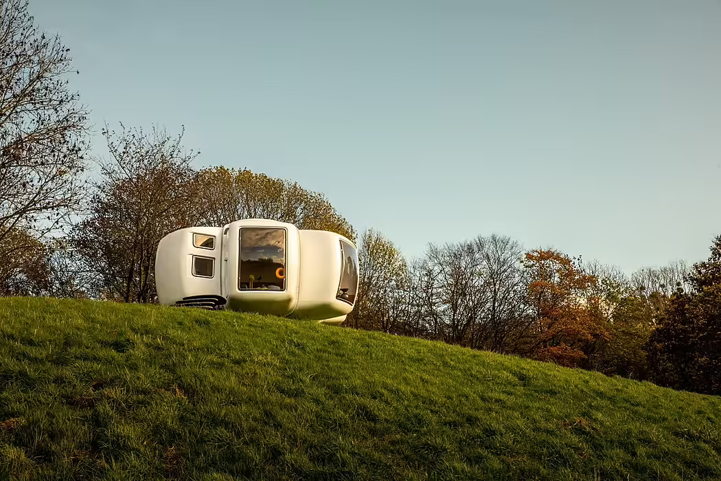 Breath of New Life in Six-Shell Bubble House