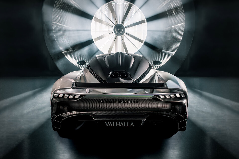 Aston Martin Valhalla Coupe 