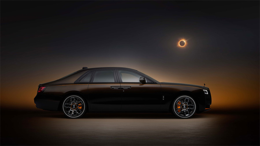 Celestial Luxury of Rolls-Royce's Black Badge Ghost Ékleipsis