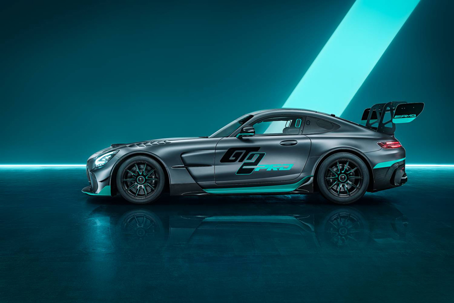 Mercedes-AMG Unveils the Thrilling GT2 Pro Race Car