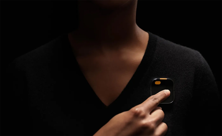 Humane’s Ai Pin - a $700 Wearable Device Replacing Smartphones