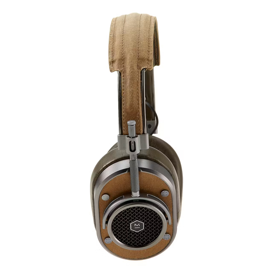 Waxed Canvas MW40 Wireless Headphones by Huckberry x Master & Dynamic