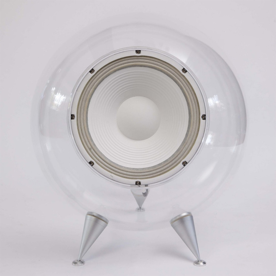 Jetstream's Masterpiece Huge Transparent Horn Speakers for Superior Audio