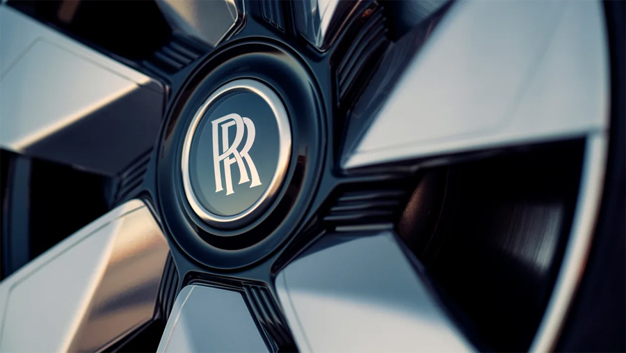 Rolls-Royce Breaks Boundaries with the £20 Million Arcadia Droptail
