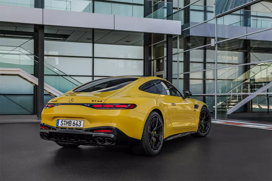 2025 Mercedes-AMG GT 43 Coupe