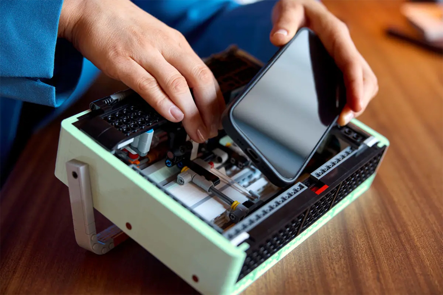 LEGO Launches Retro Radio Set Inspired by 1970s Design