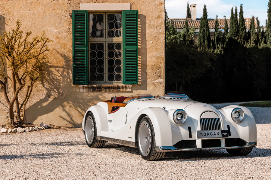 Morgan and Pininfarina Unveil the Stunning Midsummer Roadster