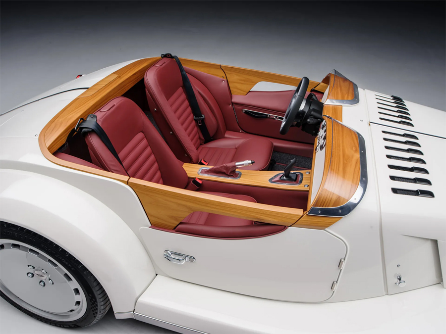 Morgan and Pininfarina Unveil the Stunning Midsummer Roadster