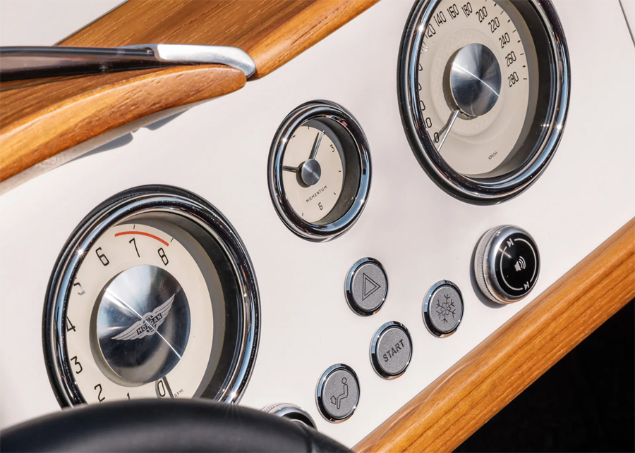 Morgan and Pininfarina Unveil the Stunning Midsummer Roadster
