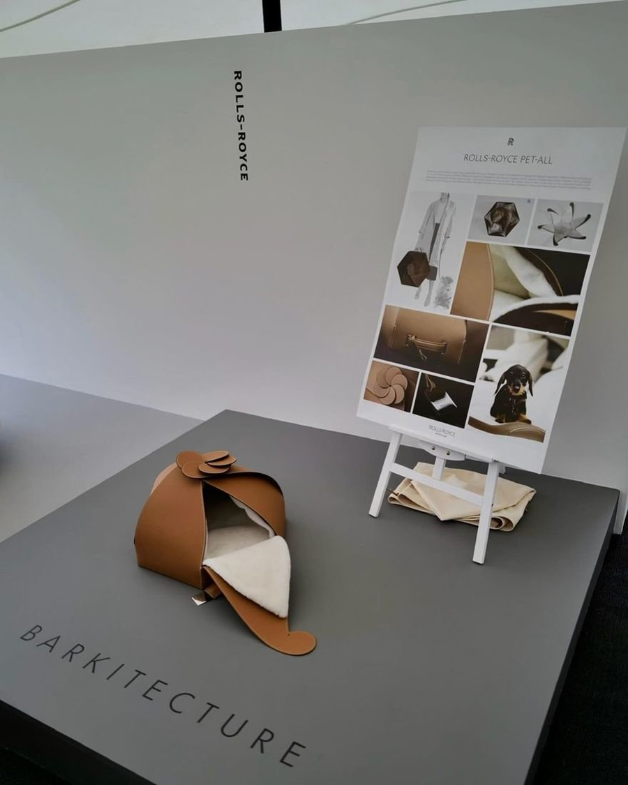 Rolls-Royce's Pet-All Travel Bed for Dogs 