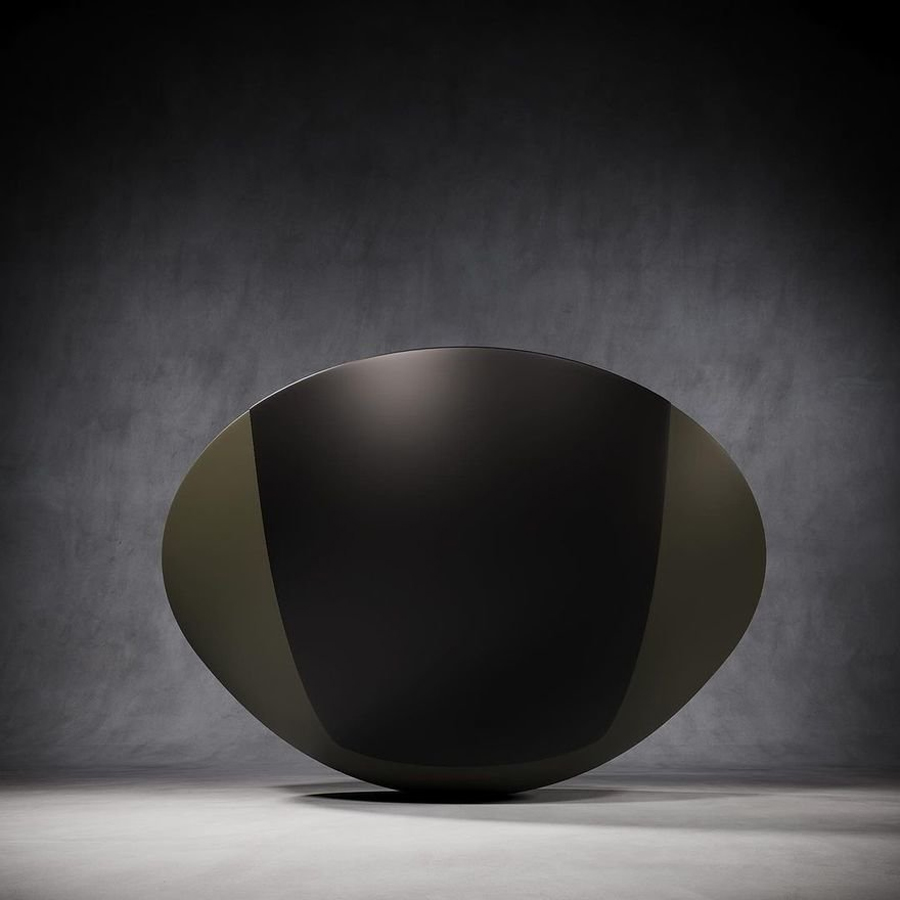 Futuristic UFO Rocking Chair by Mavimatt