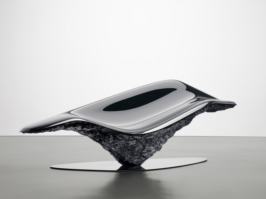 Creative Oksýs Chaise Longue by Pininfarina