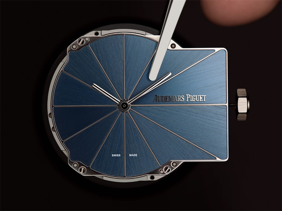 Audemars Piguet [RE]Master02 Watch