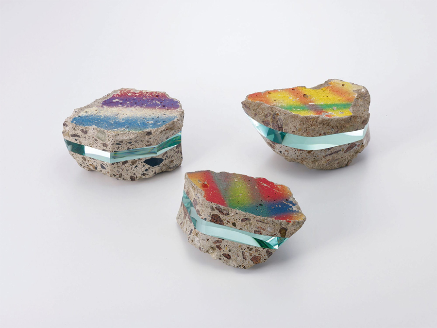 Ramon Todo Unveiling Time with Glass and Stone