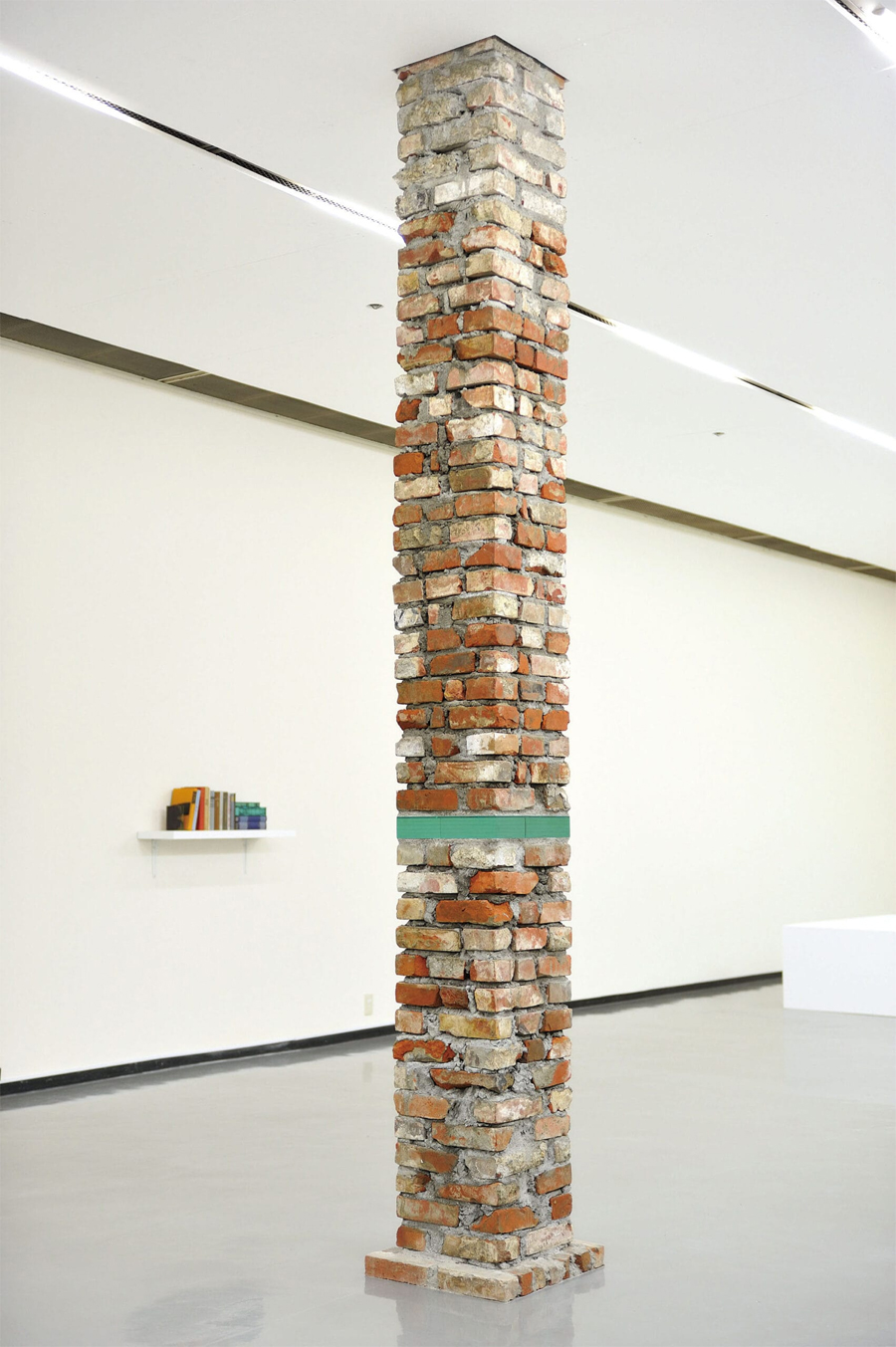 Ramon Todo Unveiling Time with Glass and Stone