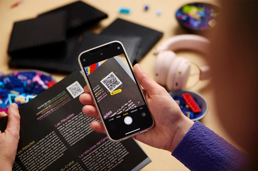 LEGO Brings the Galaxy Closer to Home with New Art Set