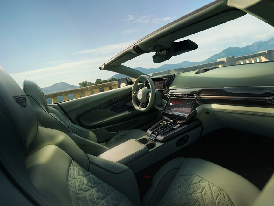 2026 Aston Martin Vanquish Volante